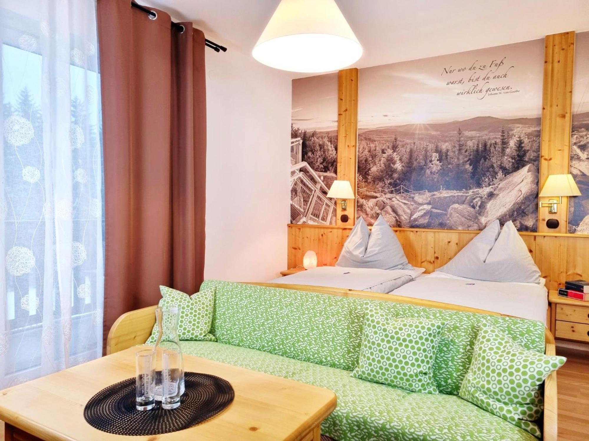 Cafe-Pension Kristall Hirschenwies Экстерьер фото