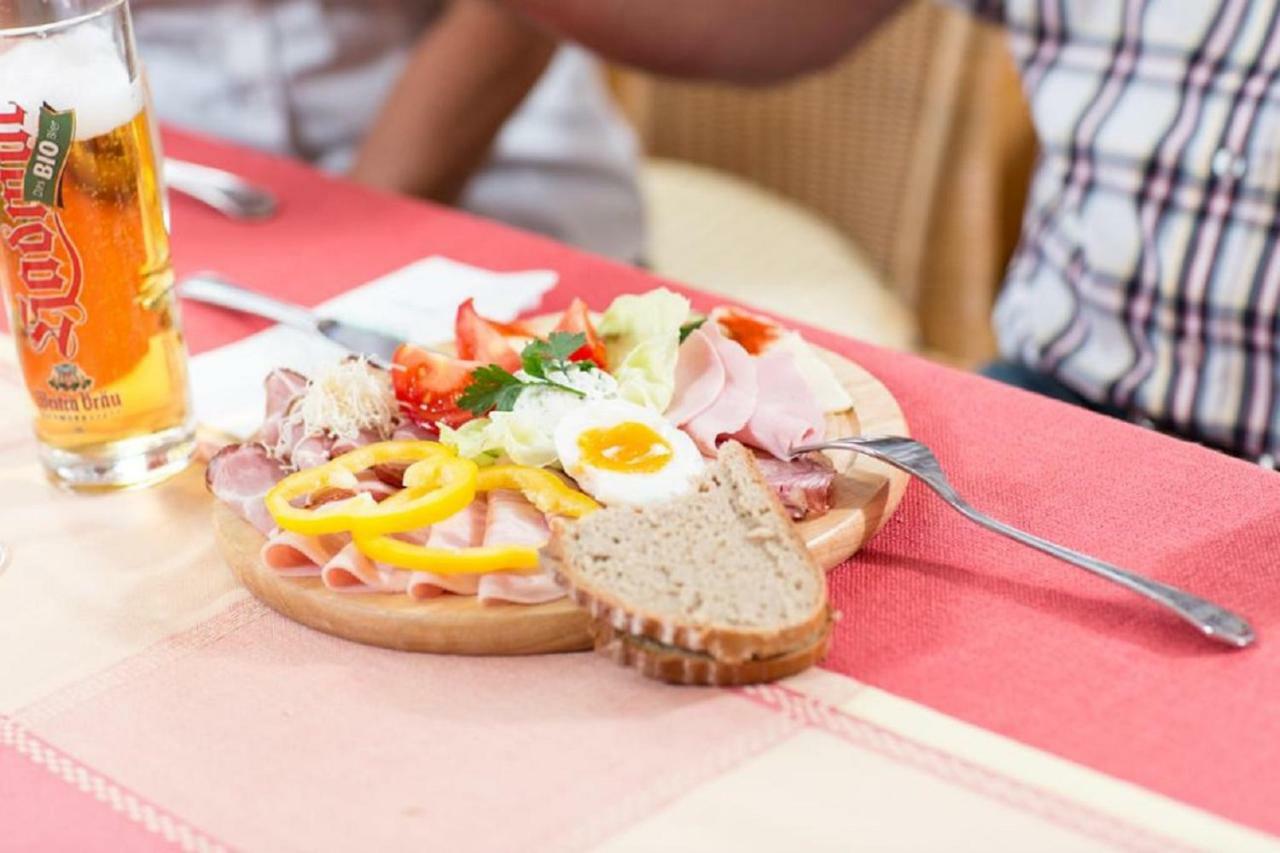 Cafe-Pension Kristall Hirschenwies Экстерьер фото